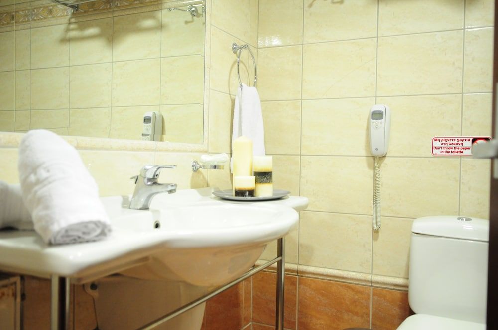 Avalon Airport Hotel Thessaloniki Superior Double or Twin Room 2