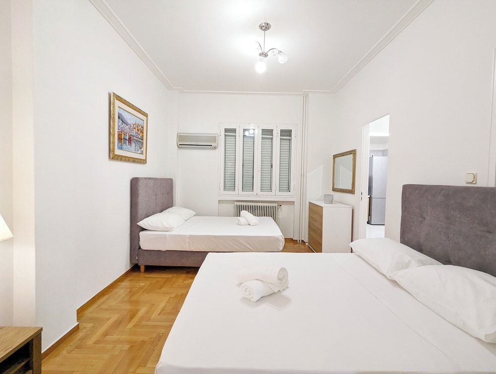 Victoria Grand Palace Apartments Apartment (Victoria Grand Palace above Metro) 16