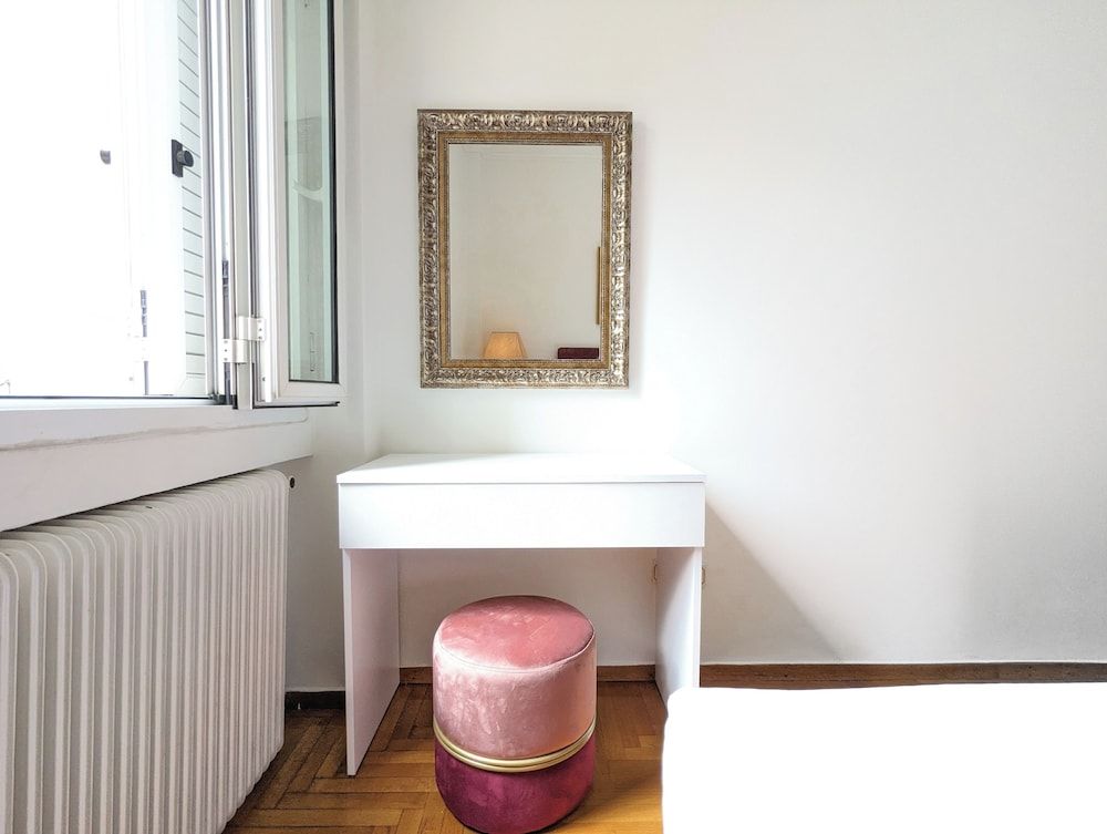 Victoria Grand Palace Apartments Apartment (Victoria Grand Palace above Metro) 25