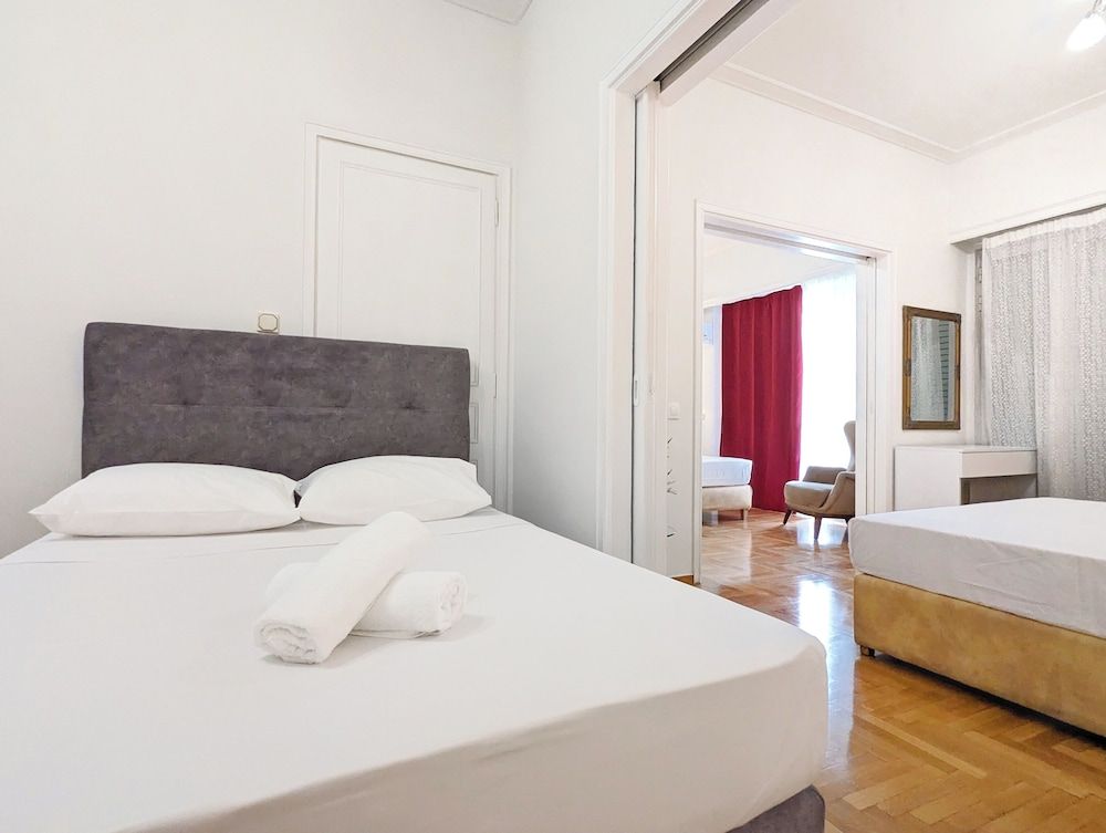 Victoria Grand Palace Apartments Apartment (Victoria Grand Palace above Metro) 3