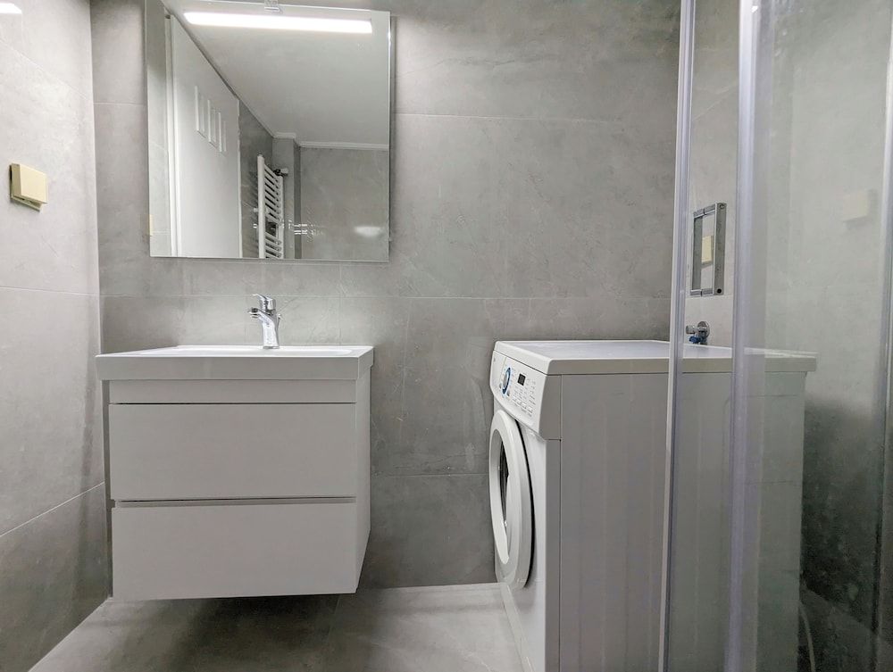 Victoria Grand Palace Apartments Apartment (Victoria Grand Palace above Metro) 32