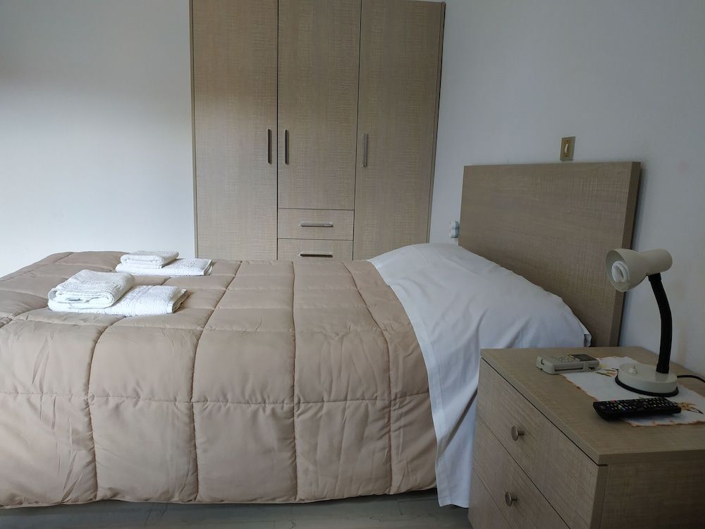 Triple Room, Partial Sea View