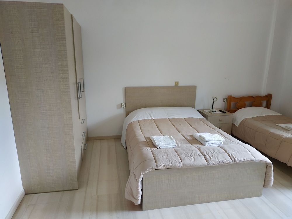 Triple Room, Partial Sea View