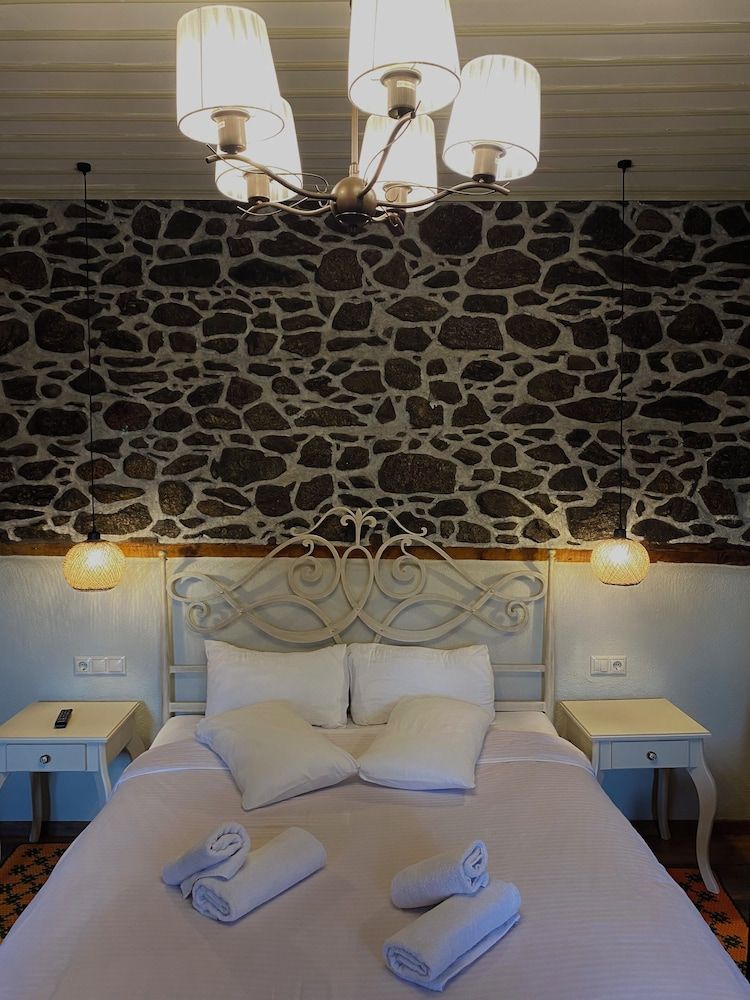 Agios Germanos Traditional Hotel Double Room (Fireplace) 6