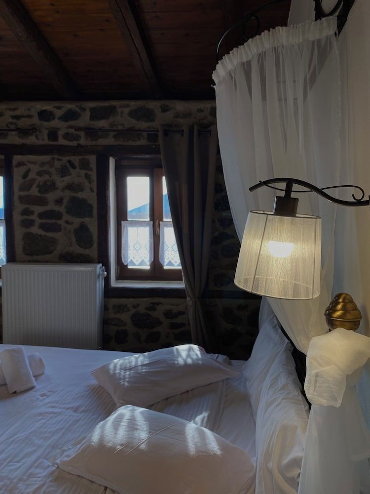 Agios Germanos Traditional Hotel Double Room (Fireplace) 4
