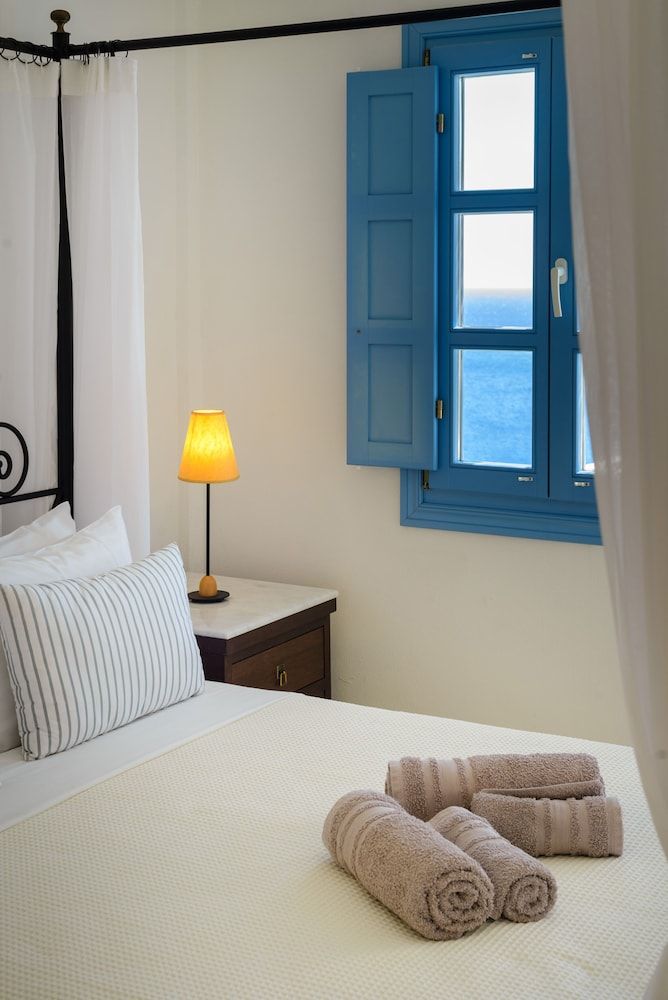 Deluxe Double Room Sea View (Evlimeni)