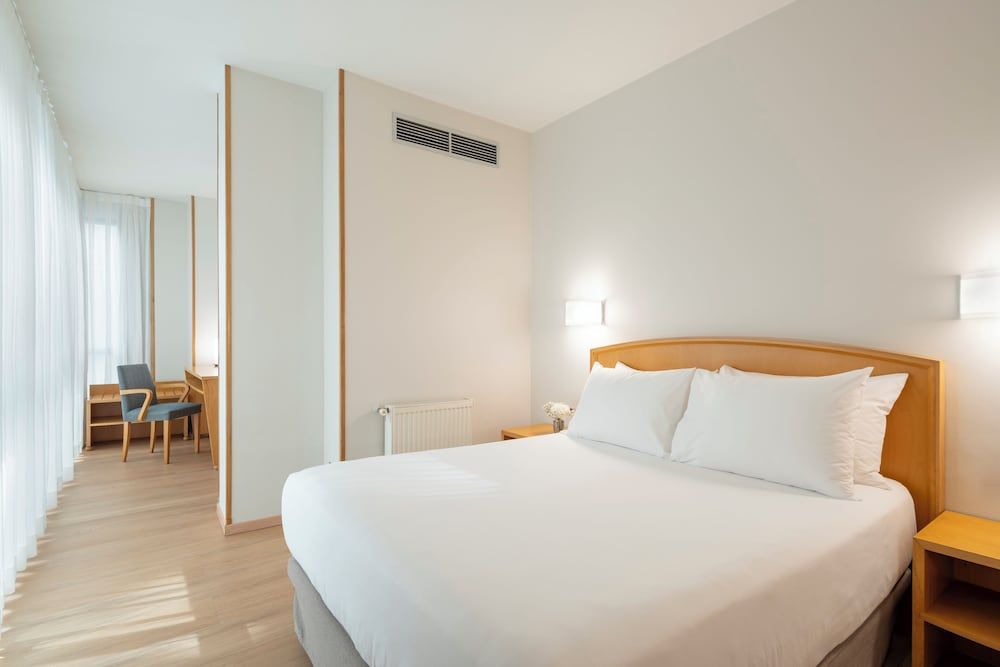 Exe Area Central Double Room 3