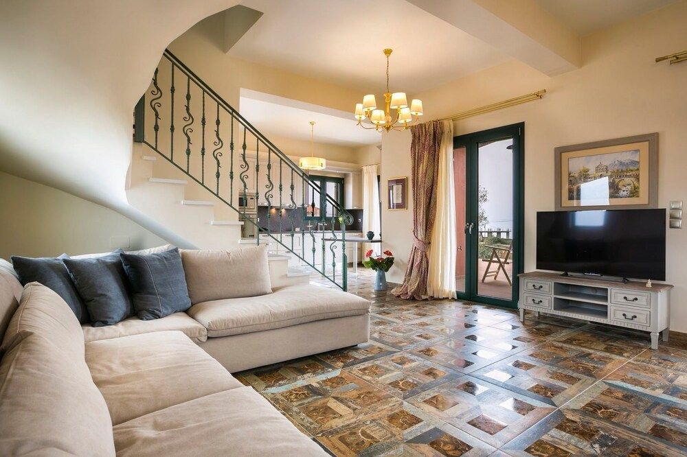 Villa (Pleiades)