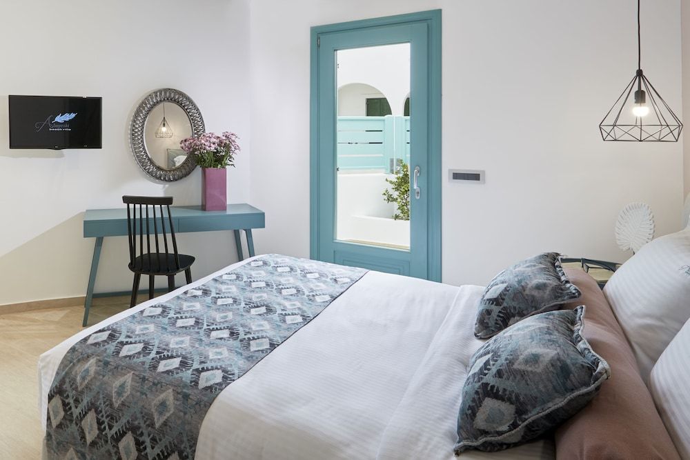 Almyriki Beach Villa Villa, 3 Bedrooms, Hot Tub (Private Pool) 7