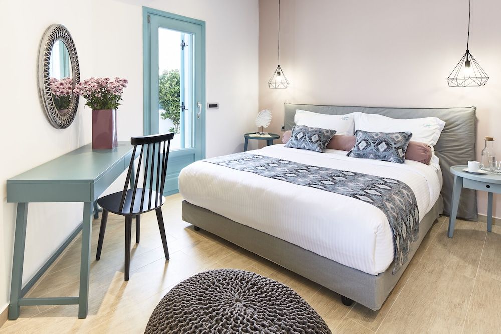 Almyriki Beach Villa Villa, 3 Bedrooms, Hot Tub (Private Pool) 3