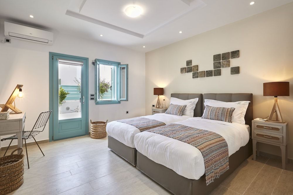 Almyriki Beach Villa Villa, 3 Bedrooms, Hot Tub (Private Pool) 4