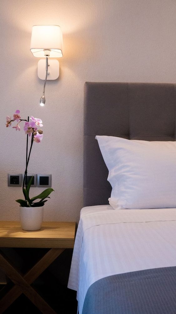 Deluxe Room, Garden View