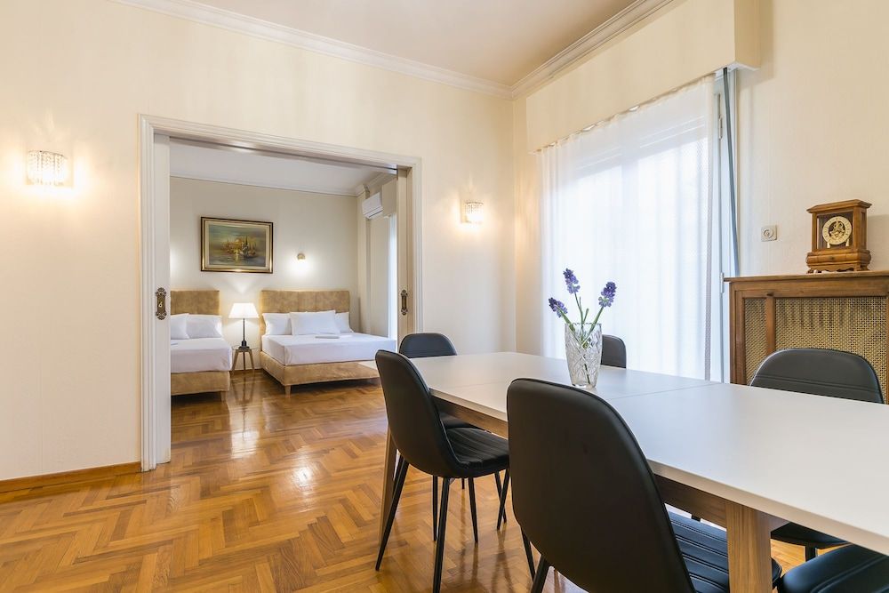 Victoria Queens Paradise Apartments Apartment (Victoria Queens Paradise near Metro) 25