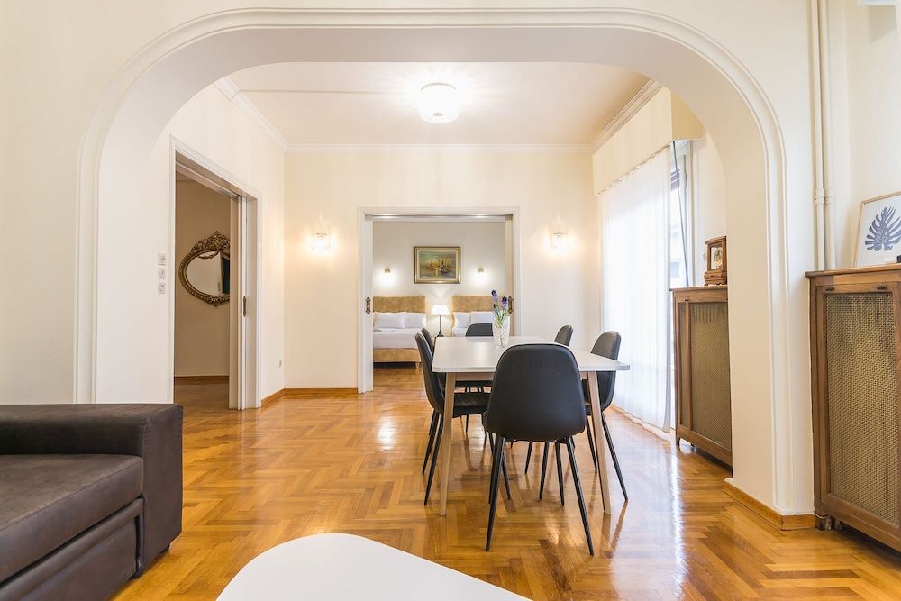 Victoria Queens Paradise Apartments Apartment (Victoria Queens Paradise near Metro) 26