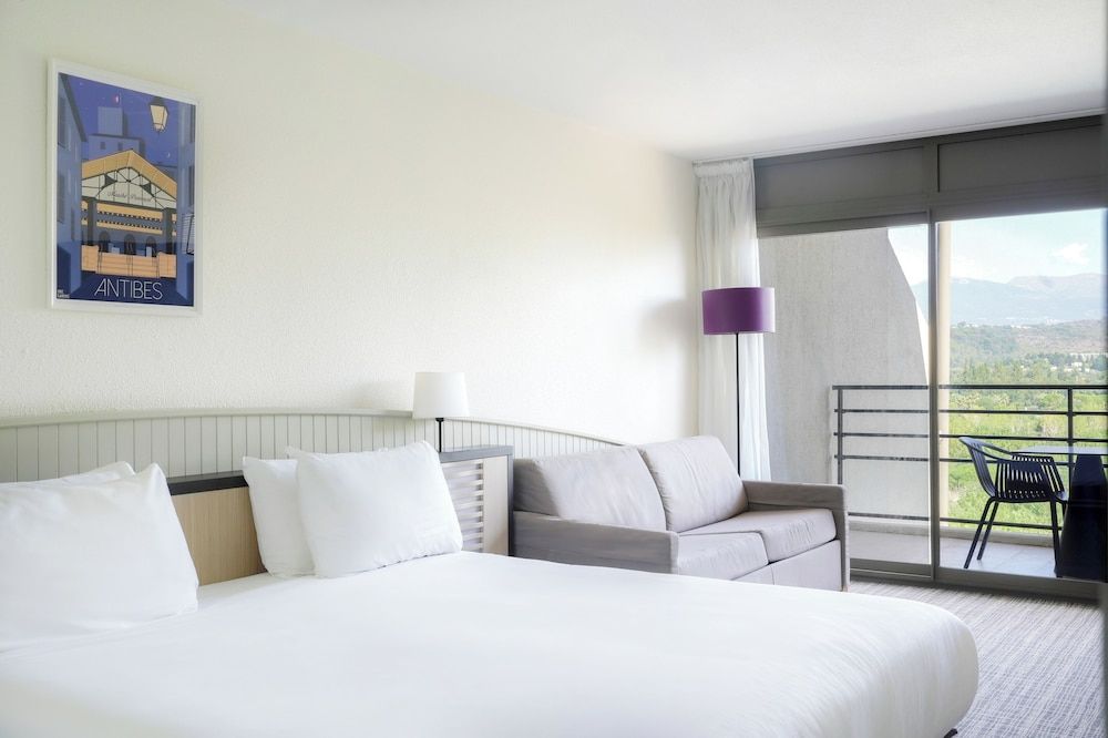 undefined Hôtel & Spa - Thalazur Antibes 4