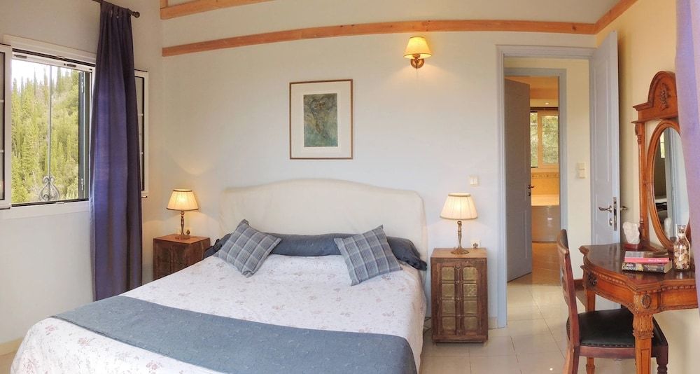 Comfort Villa, 2 Bedrooms (Mimosa)