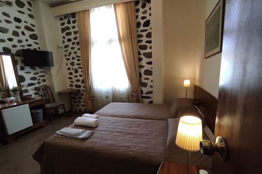 Porto Lesvos Twin Room, City View 5