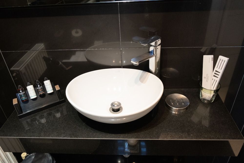 City Loft Hotel Superior Apartment, Balcony 5