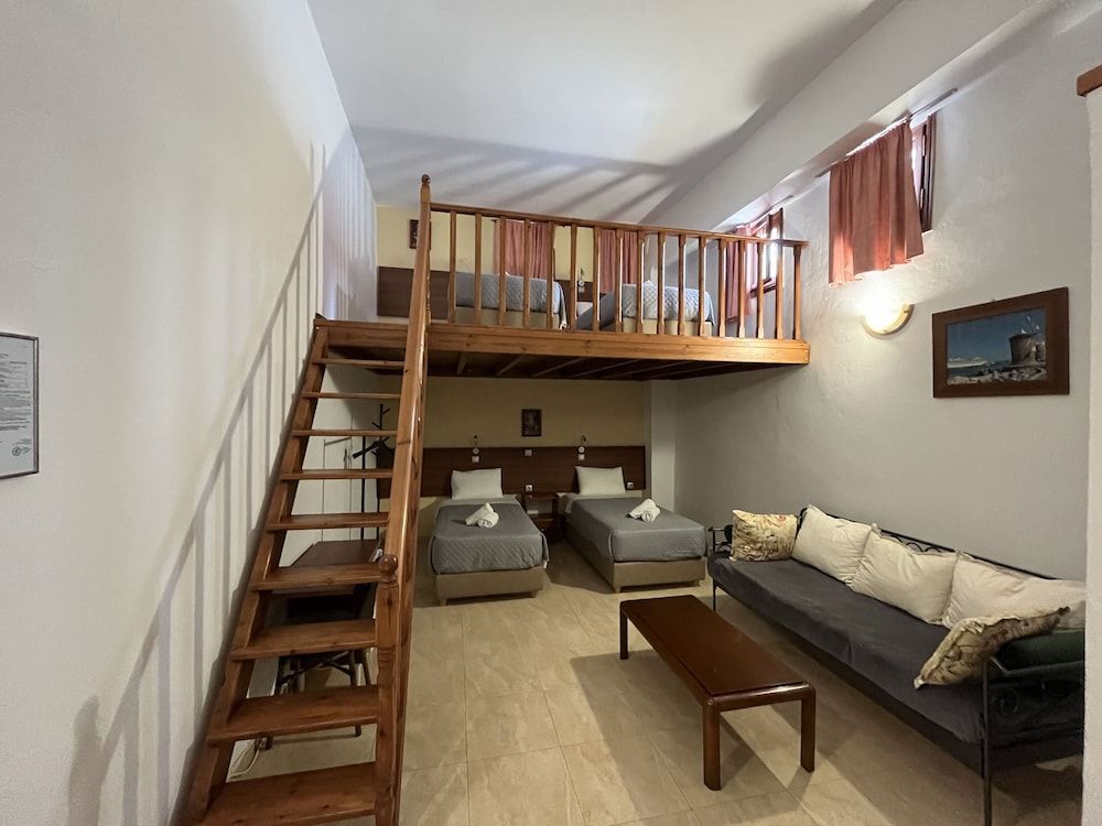 Basic Quadruple Room, Multiple Beds, Non Smoking