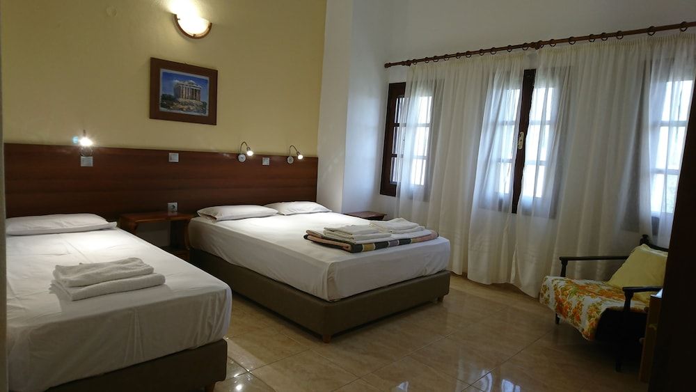 Basic Triple Room, Multiple Beds, Non Smoking