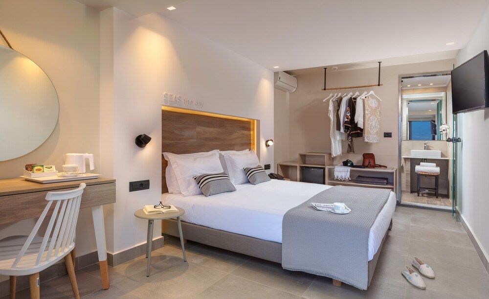 Deluxe Double or Twin Room (No Sea View)