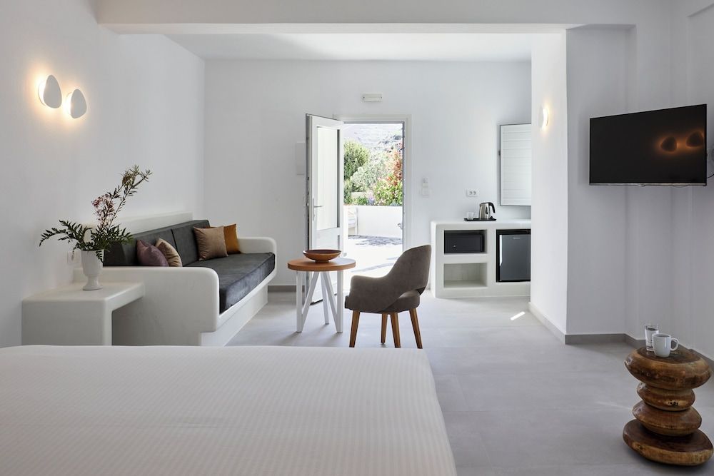undefined Anchor Suites 4