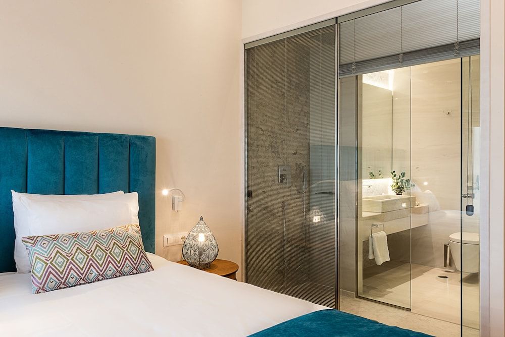 Design Apartment, 2 Bedrooms (Idomeneus)