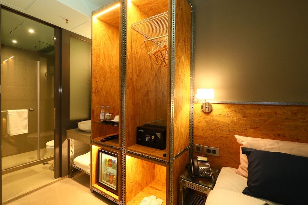 IND Hotel IND Standard Double 4