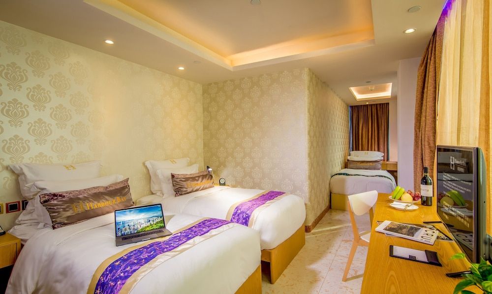 undefined Harbour Bay Hotel 9