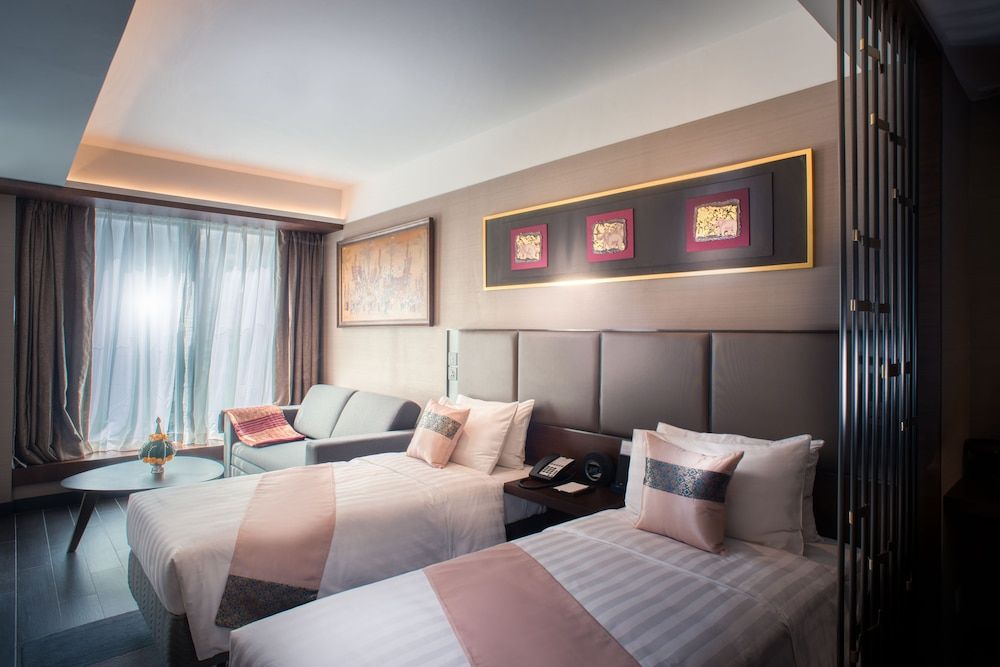 undefined Soravit on Granville 5