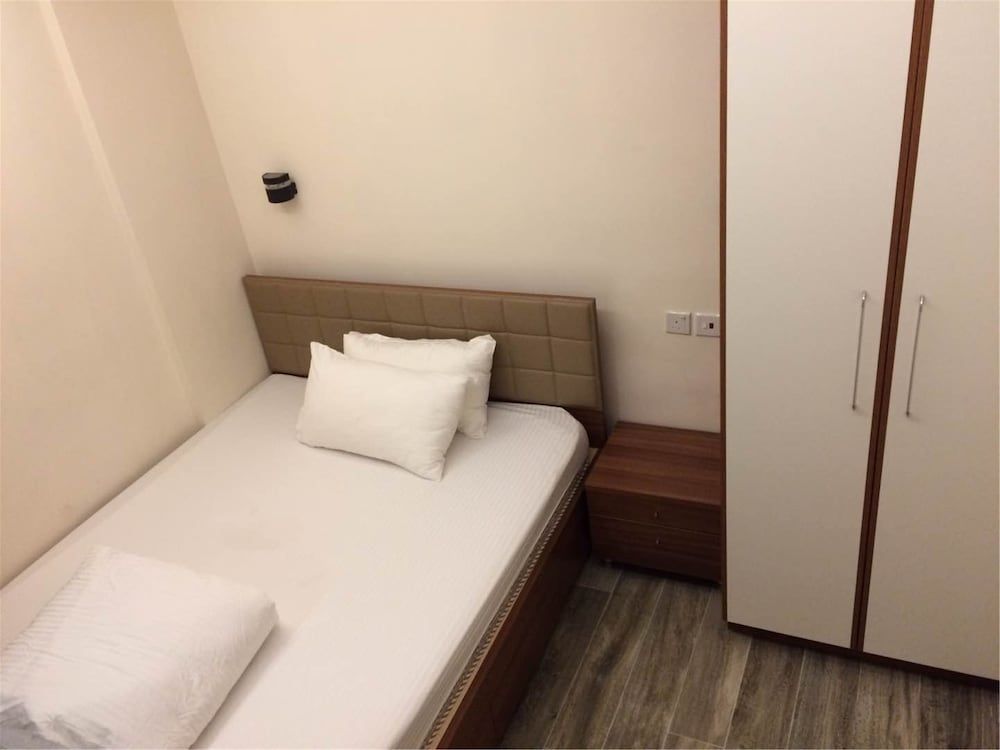 Double Room, 1 Double Bed
