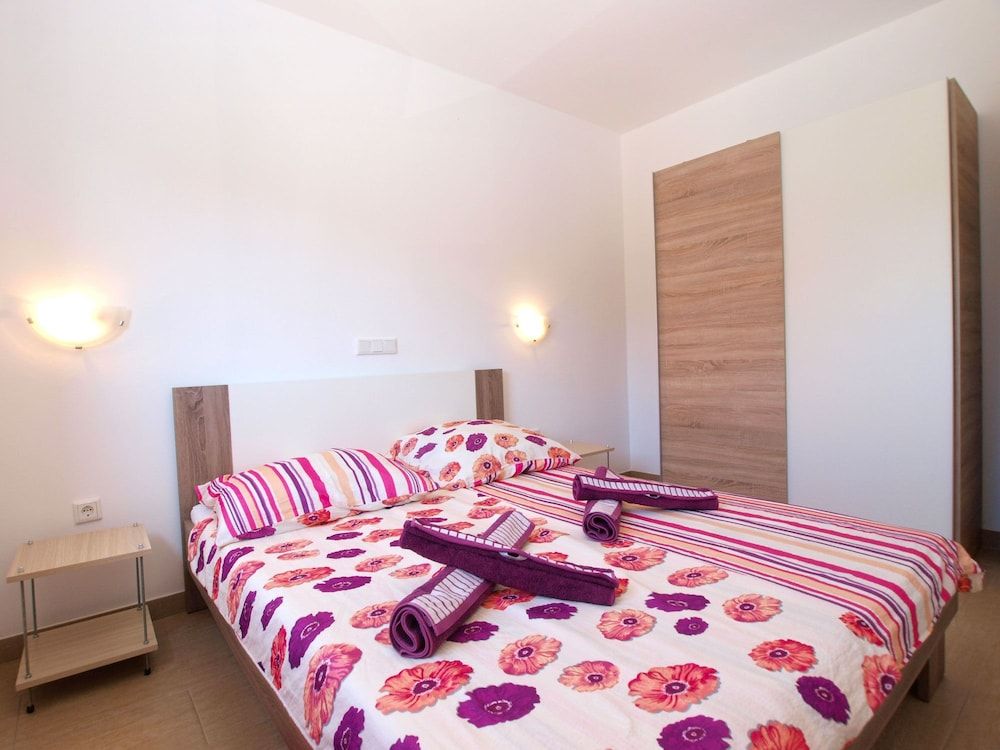 Apartment, 2 Bedrooms (1480/13826)