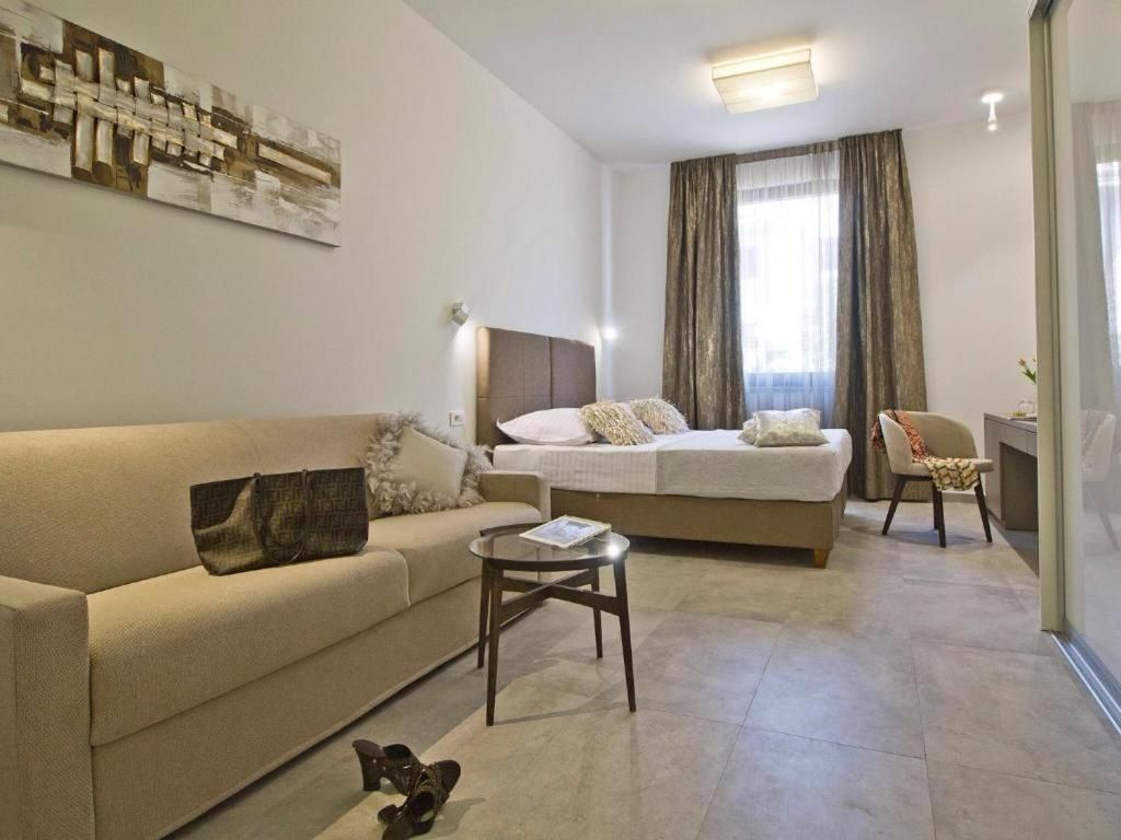 Luxury Quadruple Room