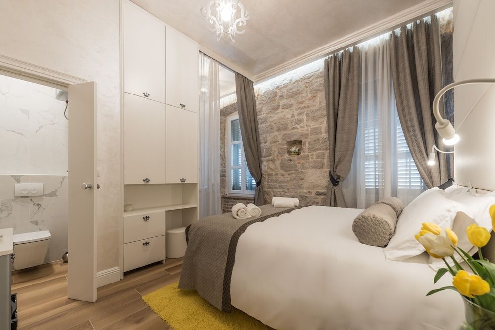 Design Double or Twin Room, 1 Bedroom(Room 13)