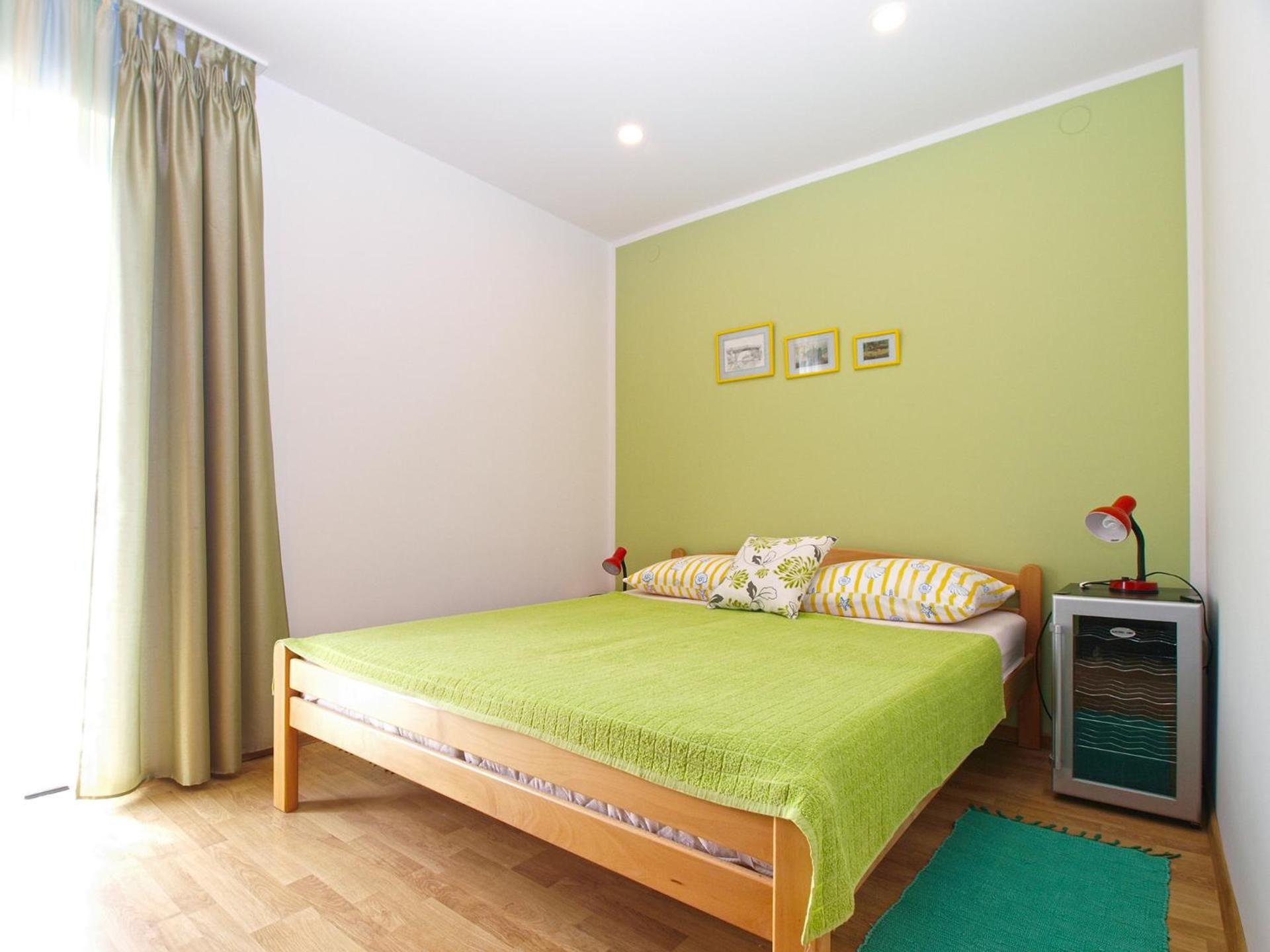 Double Room with Private External Bathroom
