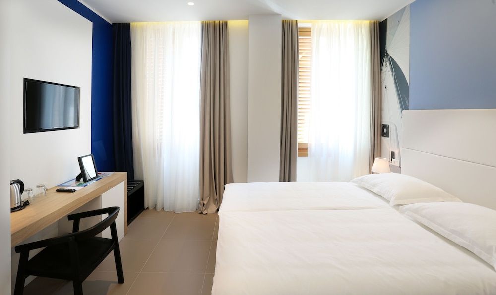 Guesthouse Villa Scalaria Standard Double Room 6