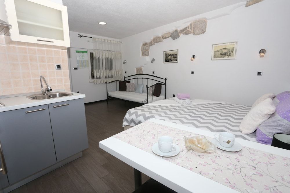 undefined Apartments Nikolla 8