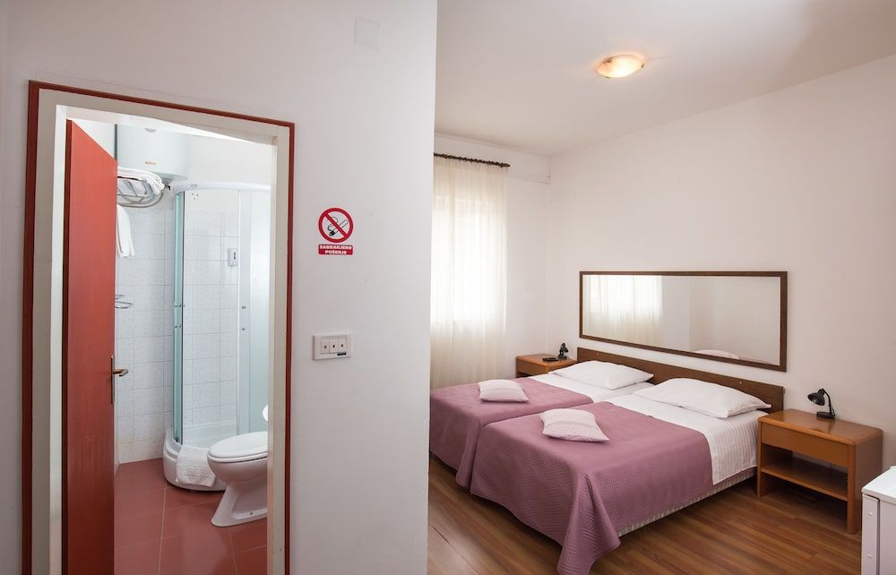 Villa Konalic Double or Twin Room, Balcony, Sea View 2