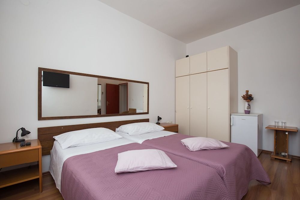 Villa Konalic Double or Twin Room, Balcony, Sea View 3