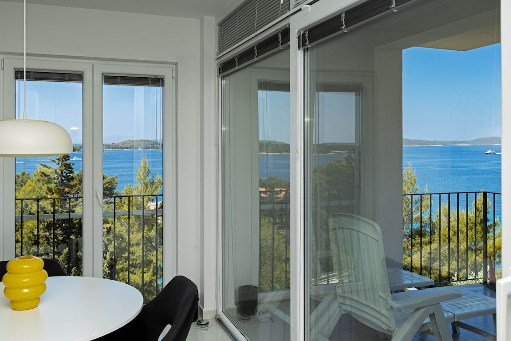 Blue Bay Residence Comfort Apartment (My Sunshine) 7