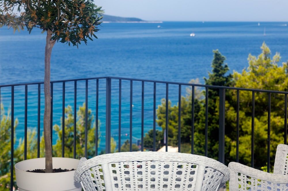 Blue Bay Residence Comfort Apartment (My Sunshine) 10