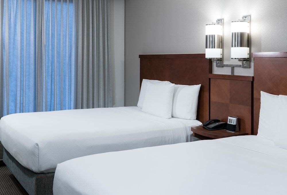 Room, 2 Queen Beds (High Floor, Sofabed)