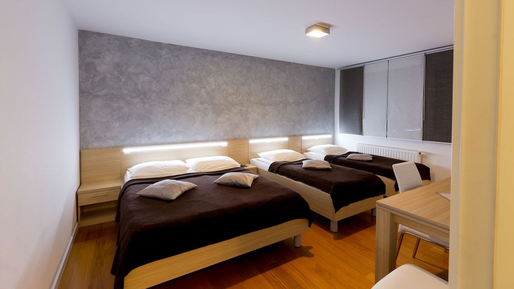 Dream Hotel Apartment, Kitchen 3