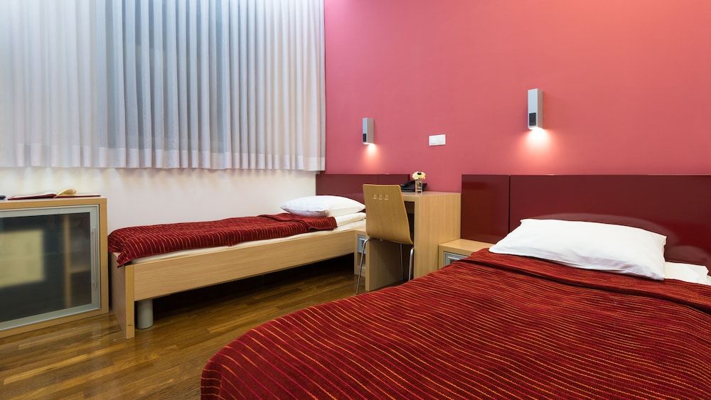 Twin Room, 2 Twin Beds
