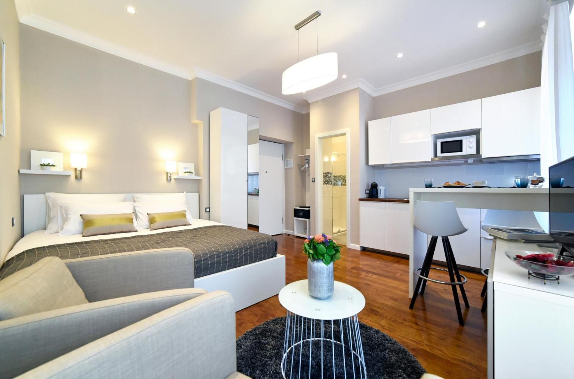 Studio Apartment