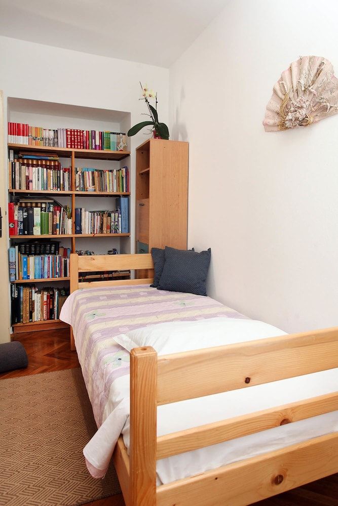Apartment, 3 Bedrooms (1208/11117)