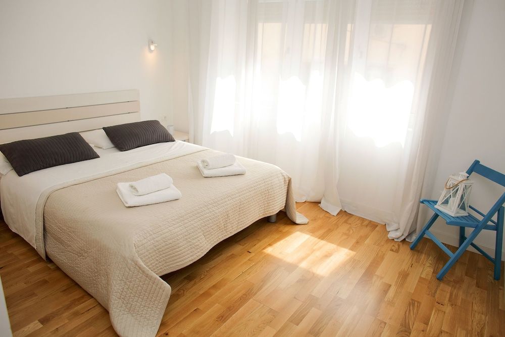 undefined Apartment Le Monde
