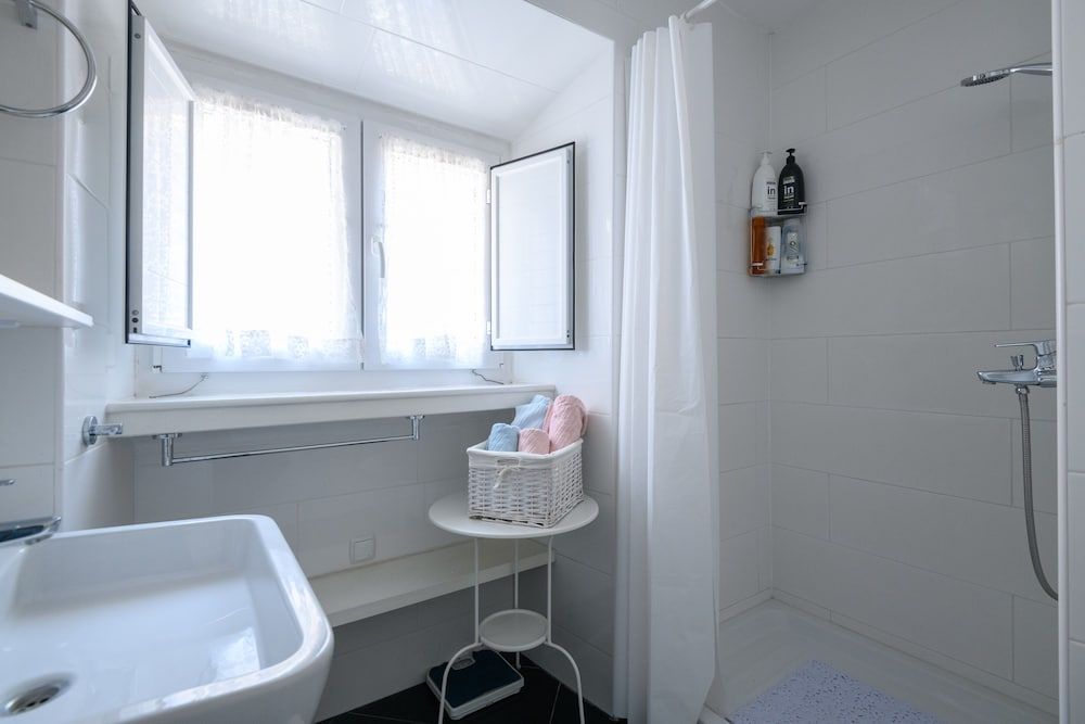 undefined MAIN CENTRAL SQUARE guest house 9