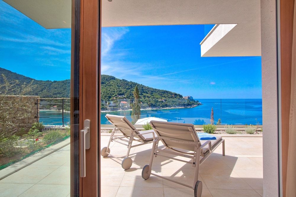 Villa Malo More Luxury Apartment, 2 Bedrooms, Balcony, Sea View 5