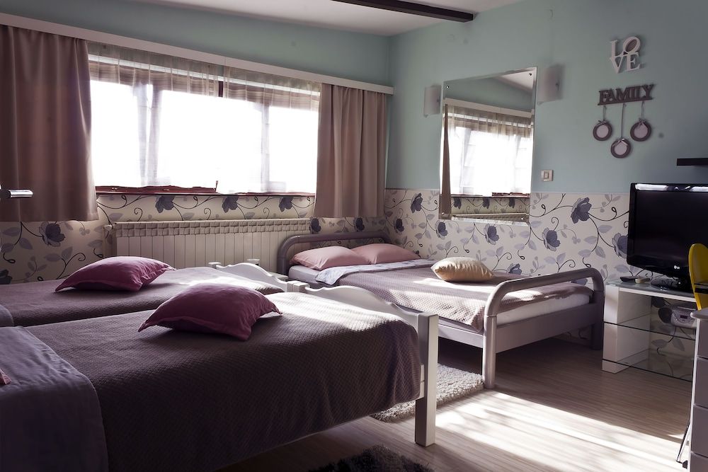 undefined Rooms Madison